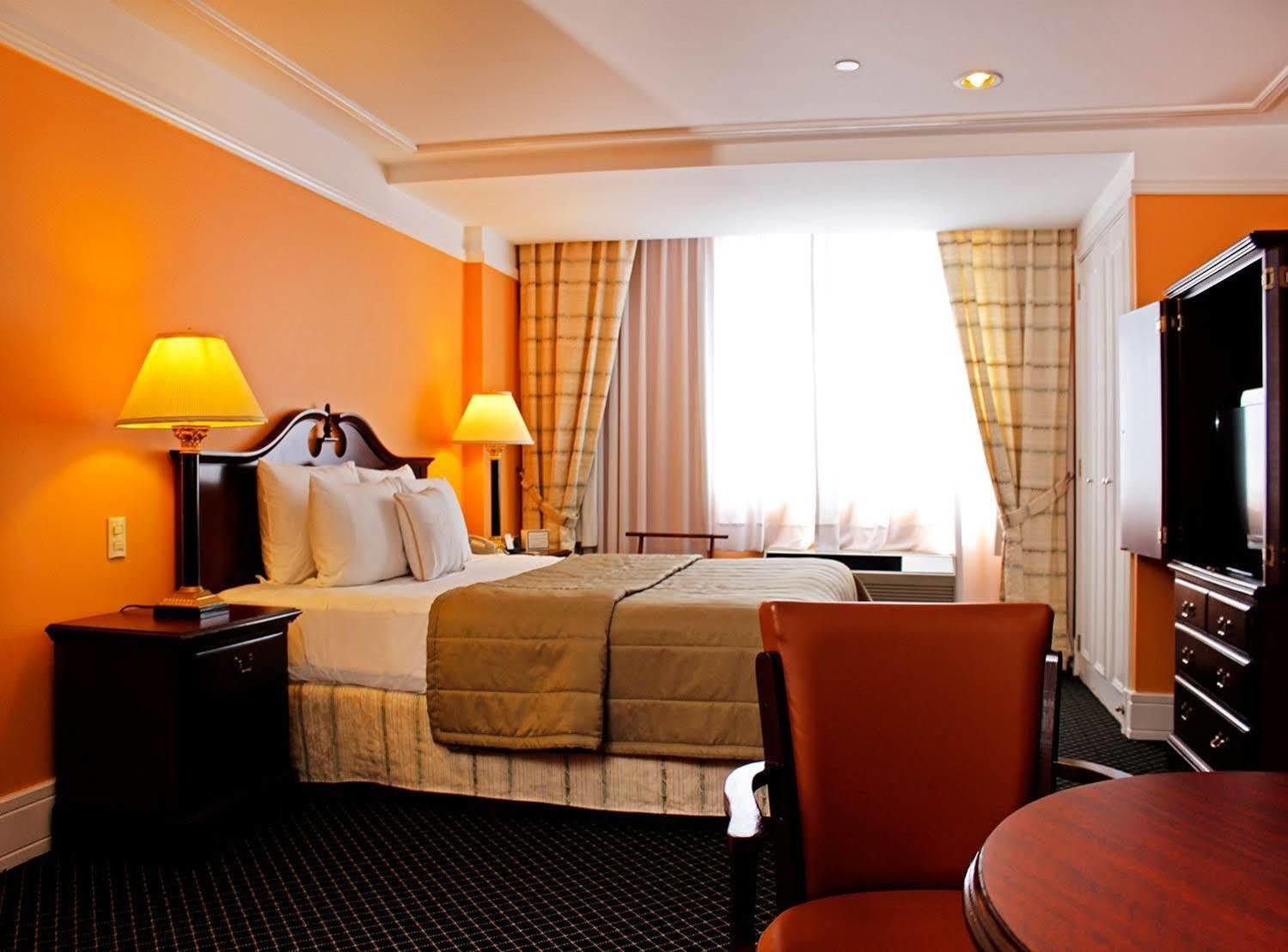Hotel Krystal Satelite Maria Barbara Tlalnepantla  Exterior foto A typical room at the hotel